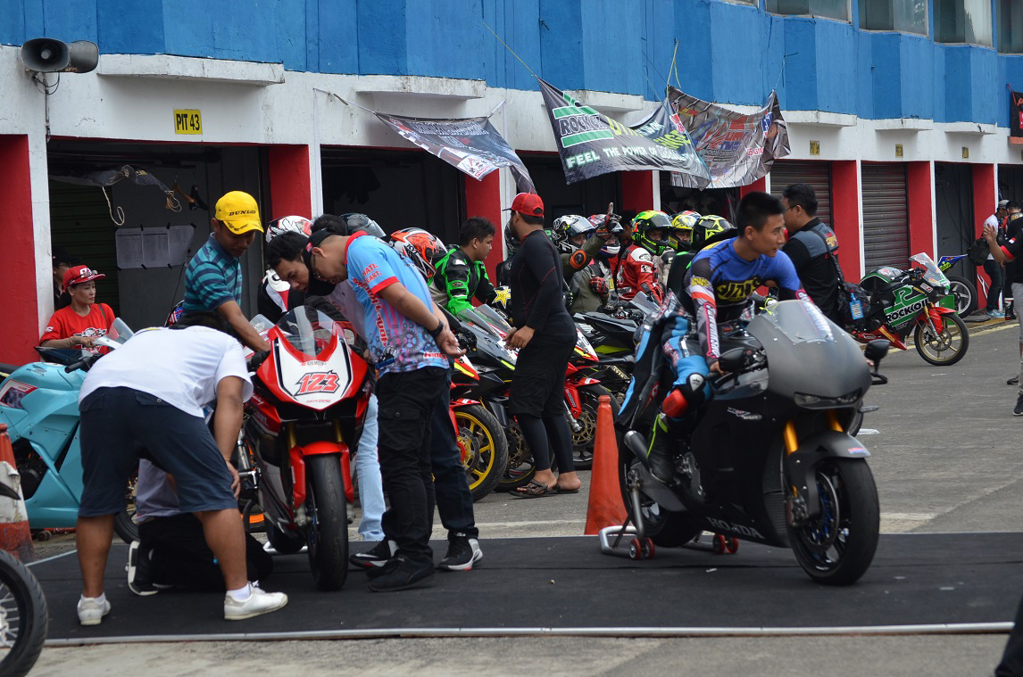 Honda Beri Wadah Balap Komunitas CBR