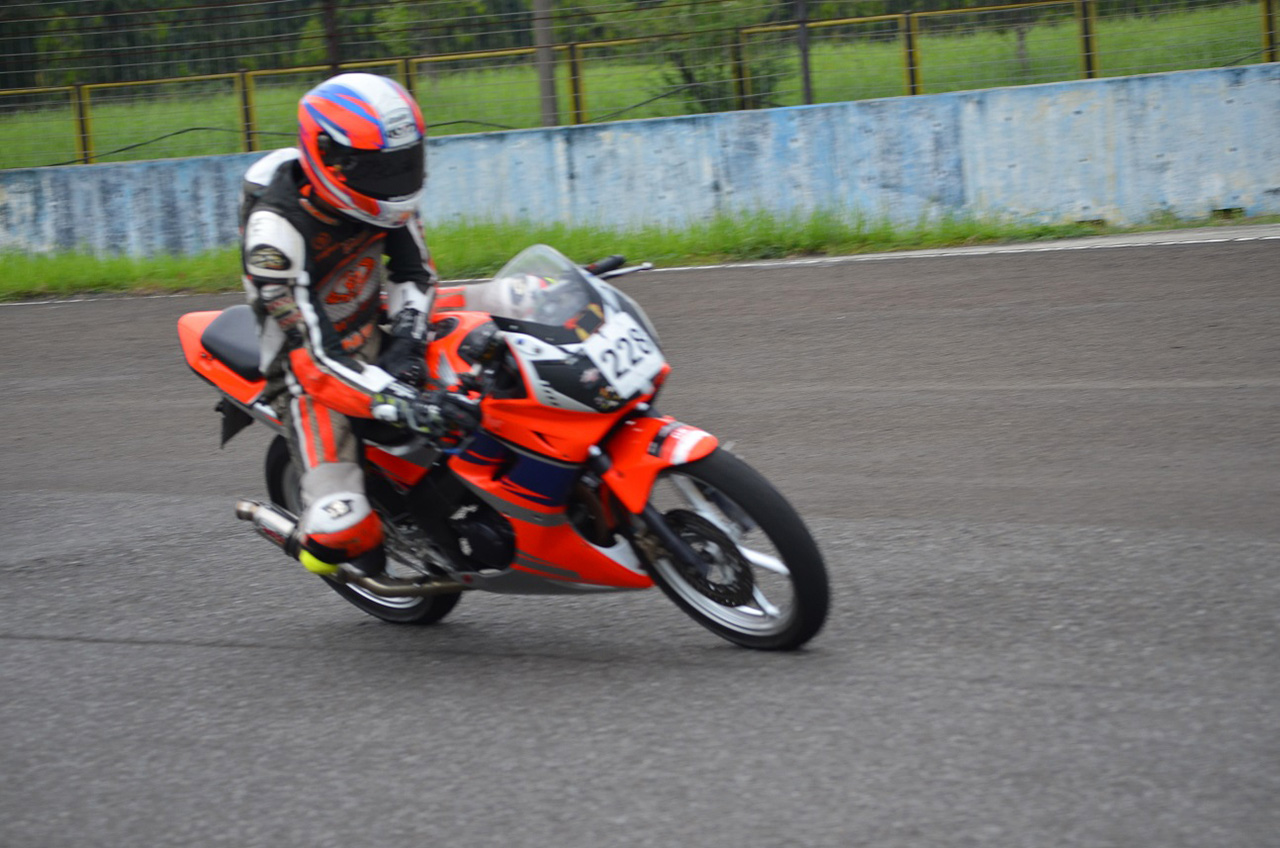 Honda Beri Wadah Balap Komunitas CBR