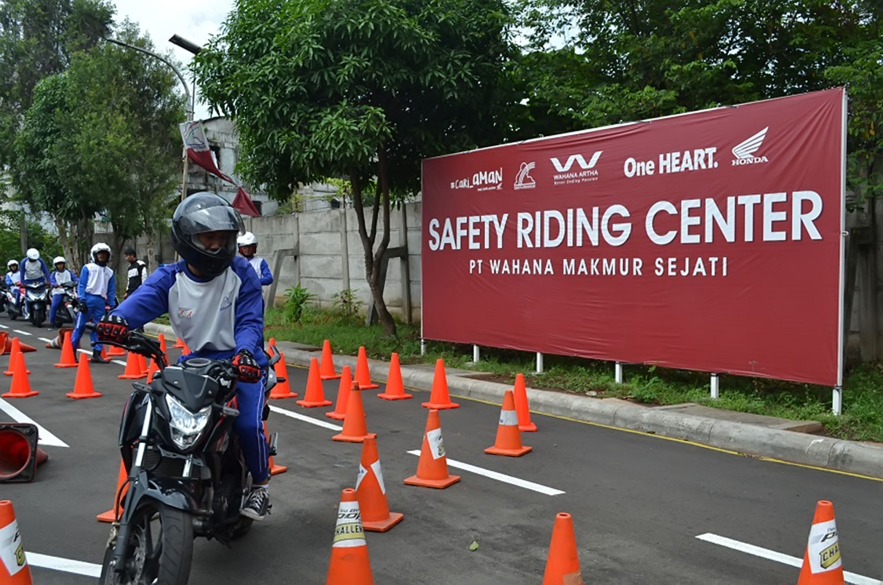 Edukasi Safety Riding ‘Gas’ Di Awal Tahun