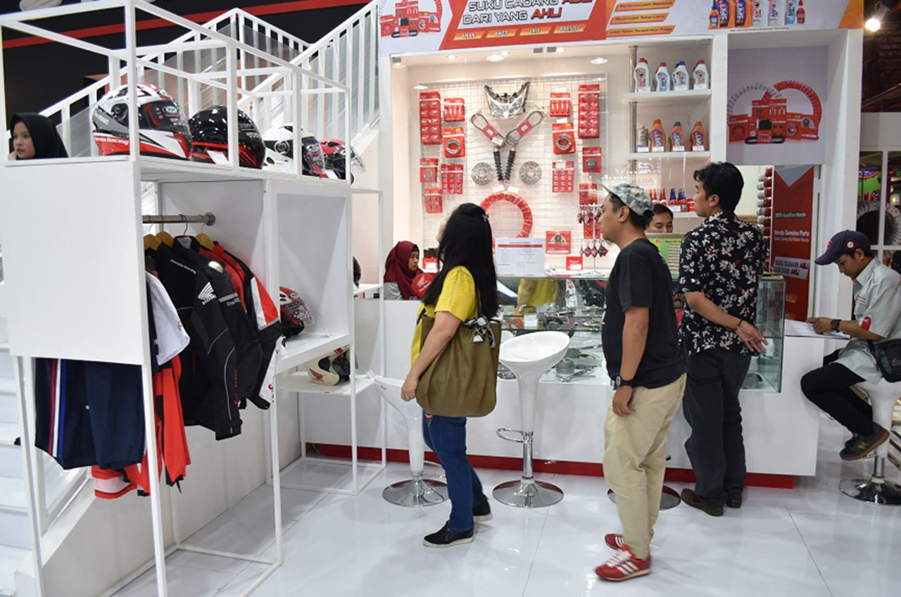 Promo Dan Hadiah Menunggu Konsumen Honda Di Jakarta Fair Kemayoran