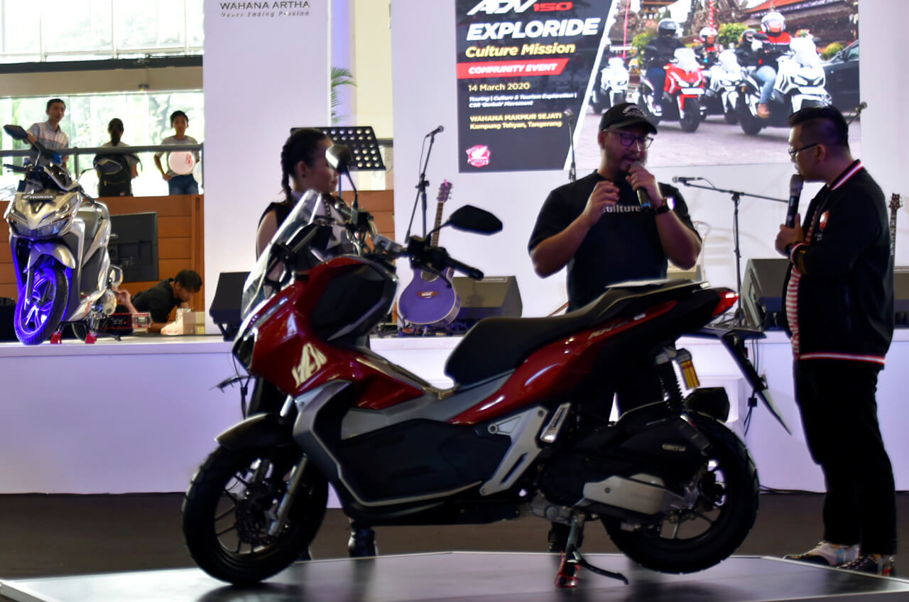 Skutik Premium Honda Kembali Goda Tangerang