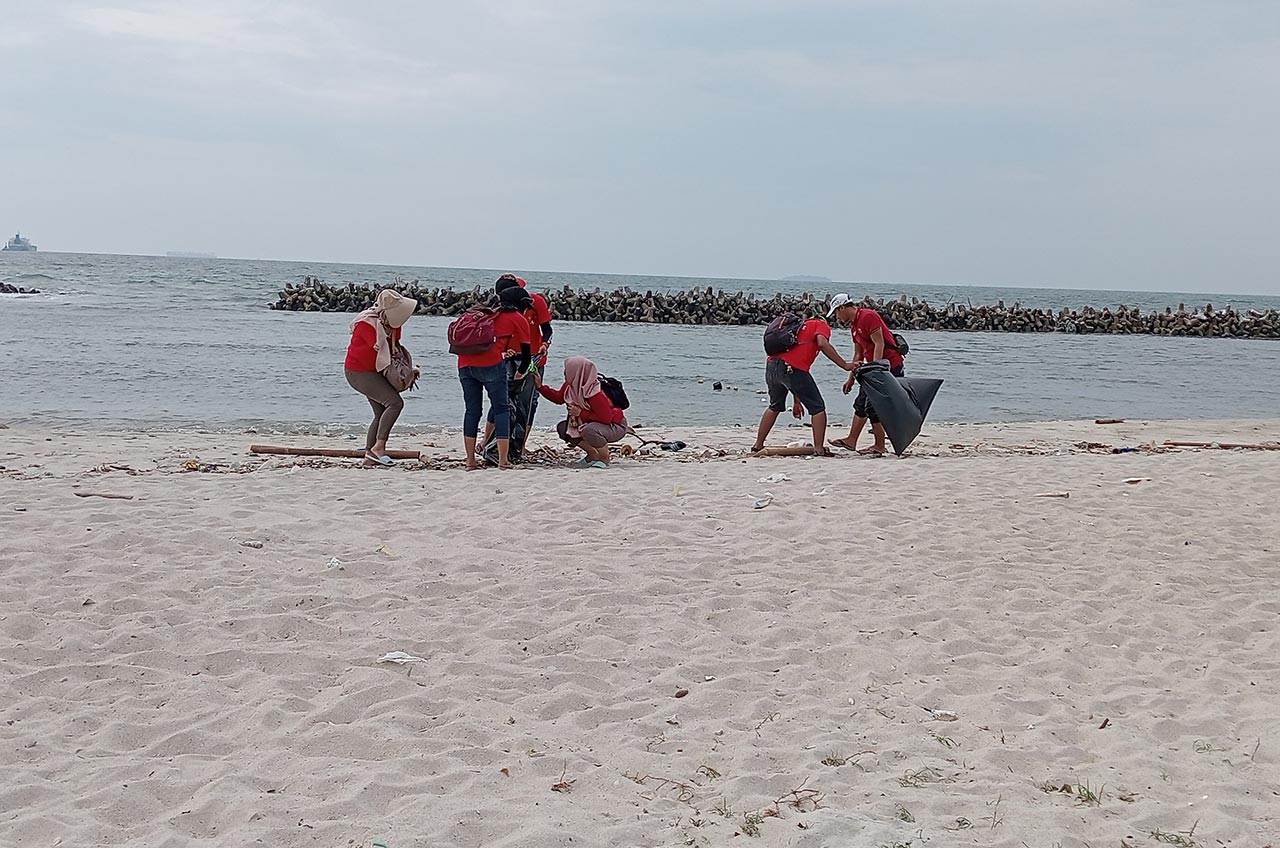 Wahanians Kumpulkan 510 Kilogram Sampah Pulau Untung Jawa