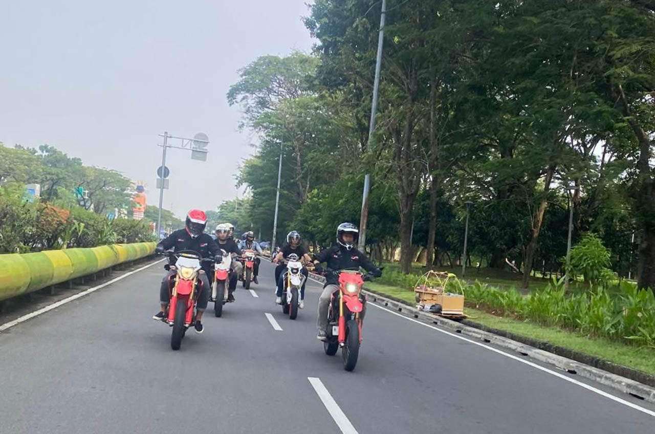 Pecinta Motorcross Honda Kumpul Di Momen Spesial Jakarta Fair