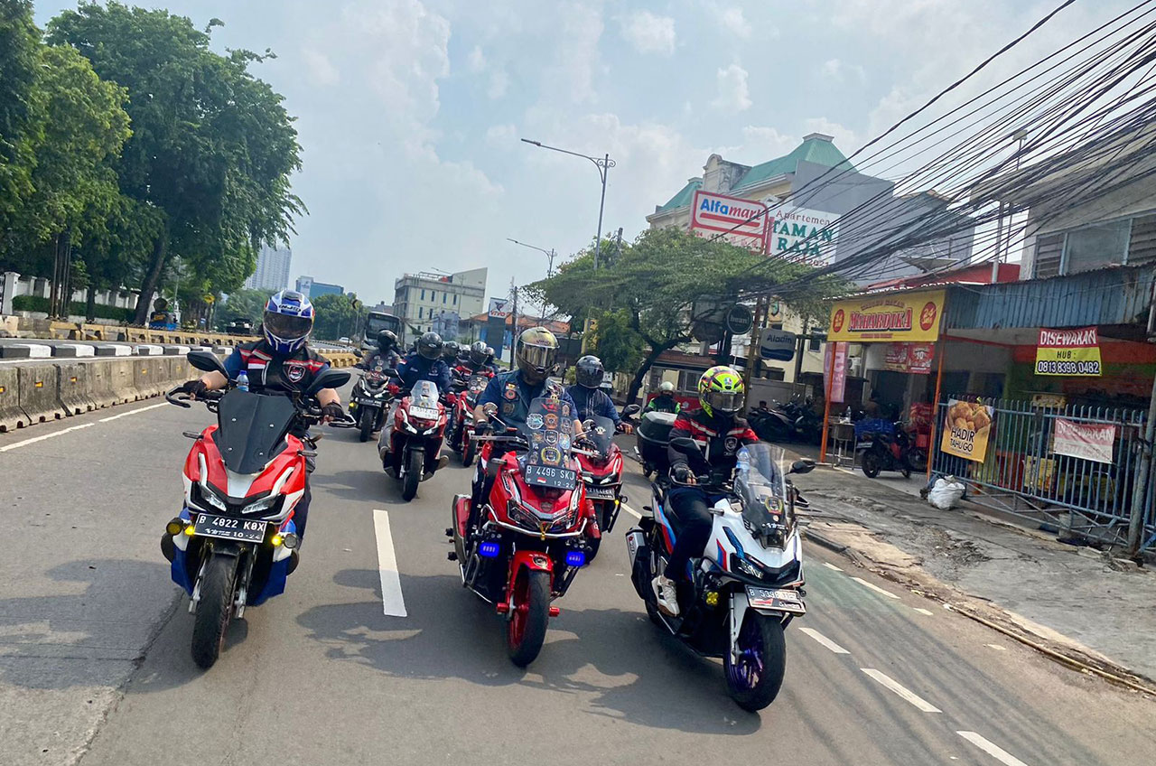 Horor Rasa Asyik, Wahana Ajak Komunitas Motor Honda ADV Kumpul Bareng