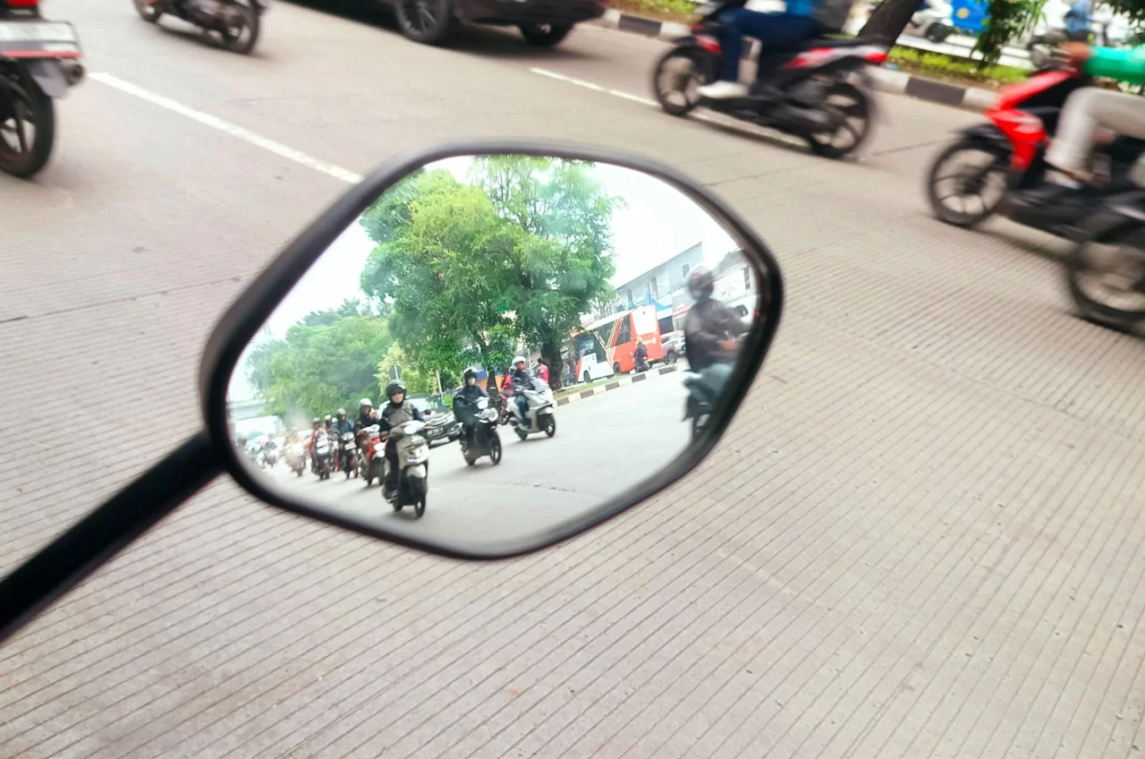 Defensive Riding, #Cari_Aman Berkendara Di Jalan