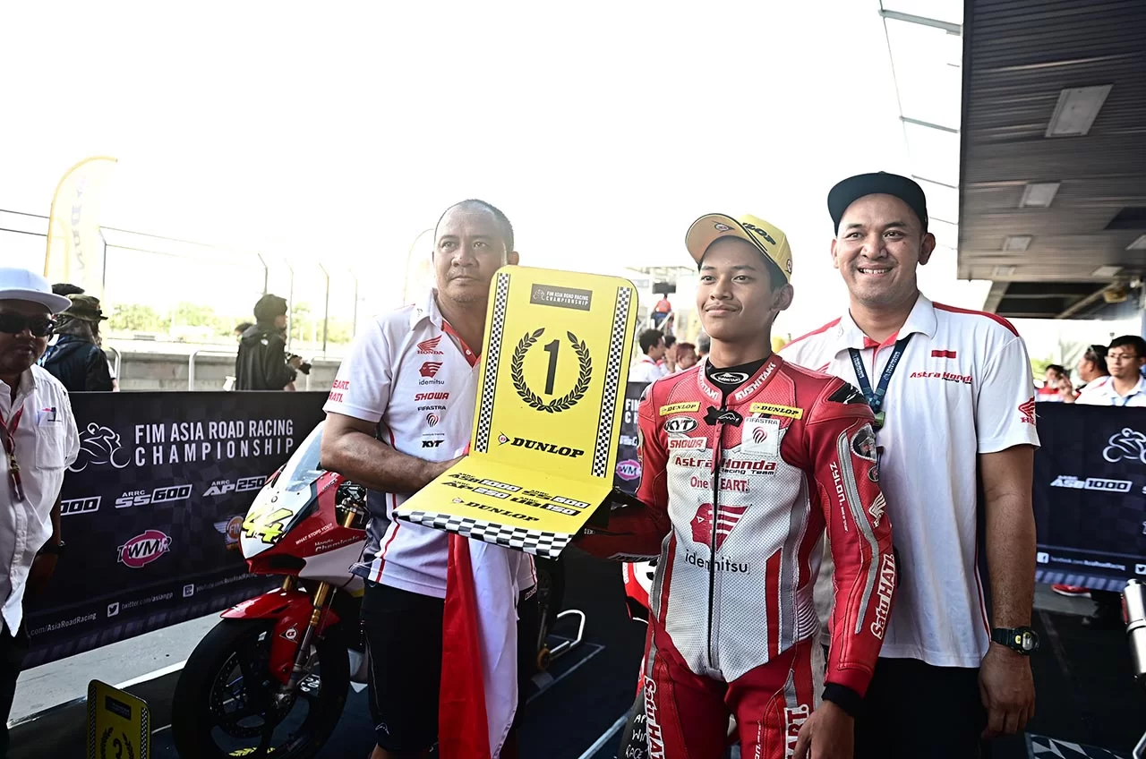 Herjun Atna Firdaus Catat Kemenangan Perdana ARRC 2024