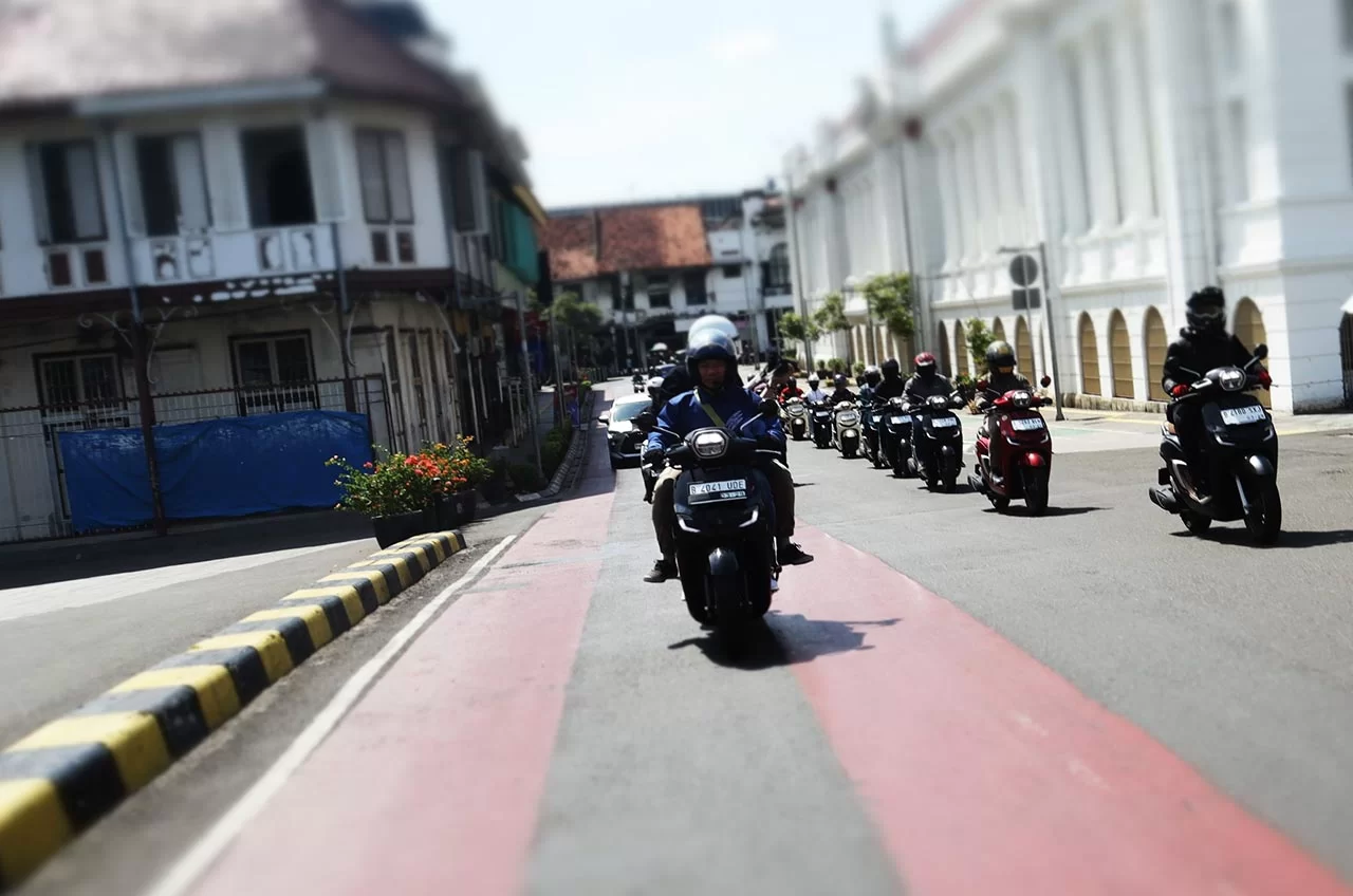 Sambangi Tempat Bersejarah, Wahana Makmur Sejati Ajak Media City Touring Pakai Honda Stylo