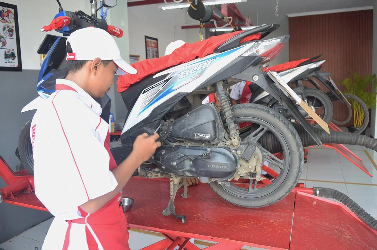 AHM-Wahana Makmur Sejati Konsisten Siapkan Pelajar Hadapi Dunia Kerja