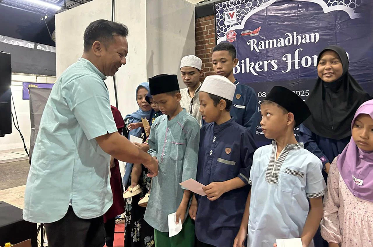 Ramadhan Bikers Honda Pererat Silaturahmi Honda Community Jakarta - Tangerang Lewat Berbuka Bersama