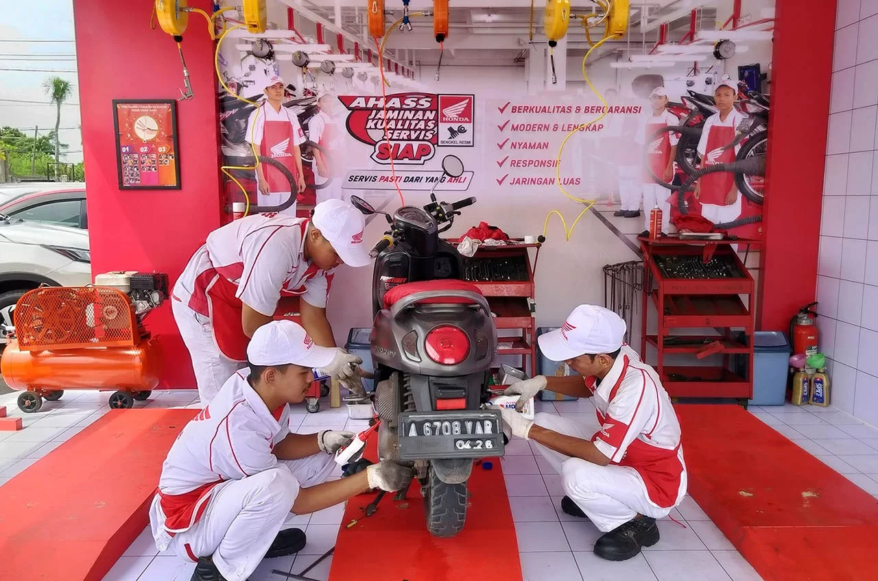 Bale Santai Honda Dan AHASS Siaga Temani Pemudik Ke Kampung Halaman Dengan Beragam Fasilitas