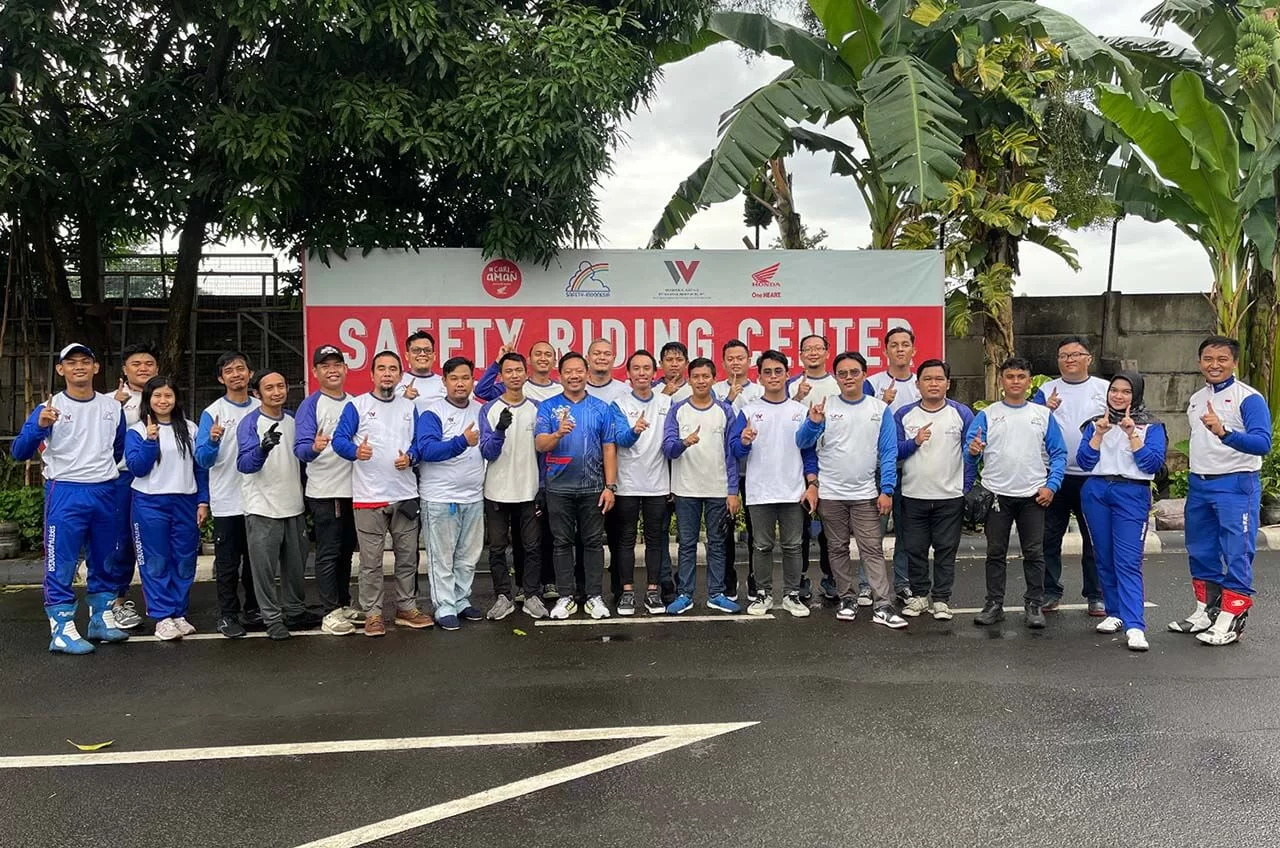 Wahana Tingkatkan Peran Komunitas Lewat Community Safety Riding Advisor #Cari_aman