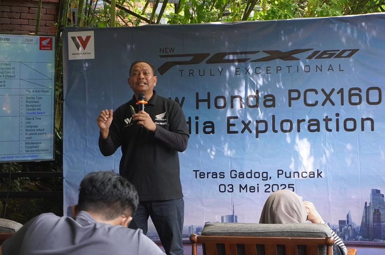 New Honda PCX160 Media Exploration, Konektivitas Tanpa Batas Dengan Honda RoadScync