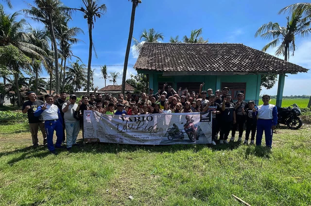 Puluhan Bikers Honda Vario Community Berikan Edukasi Safety Riding Lewat Vario Eduride