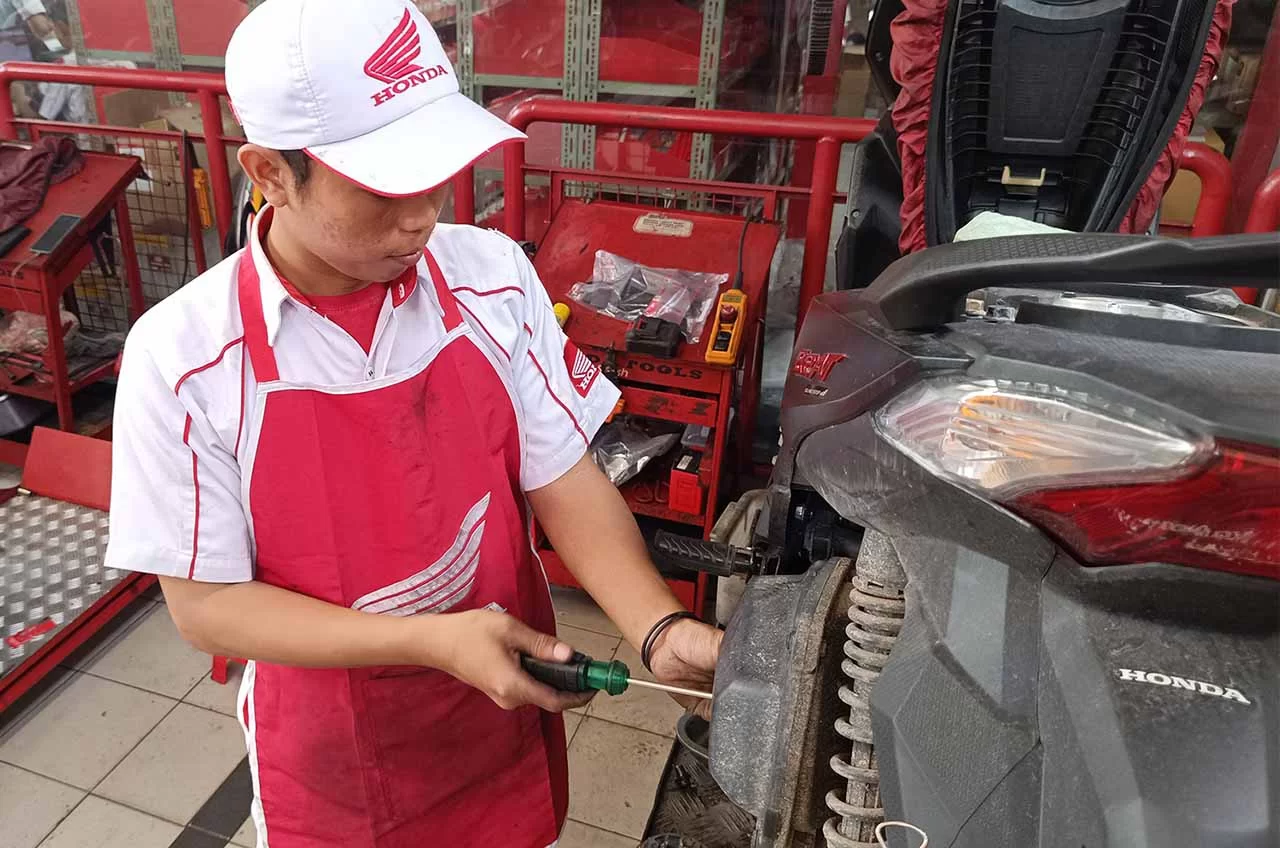 AHASS Jakarta - Tangerang Hadirkan Promo 'Juleha - Juni Lebih Hemat' Untuk Motor Matic