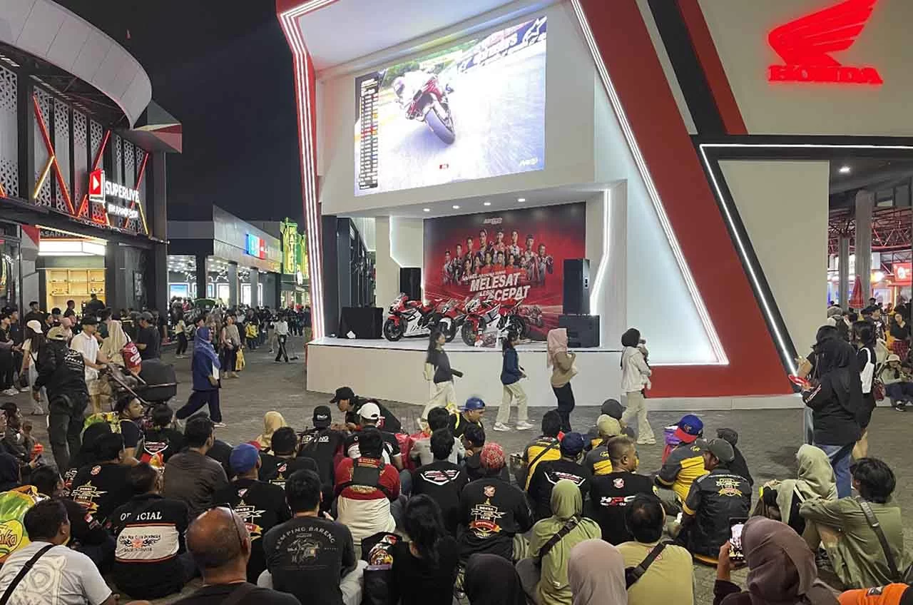 HPCI Jakarta & Tangerang Rolling City, Nobar MotoGP Dan Kunjungi Booth Honda Di JFK 2025