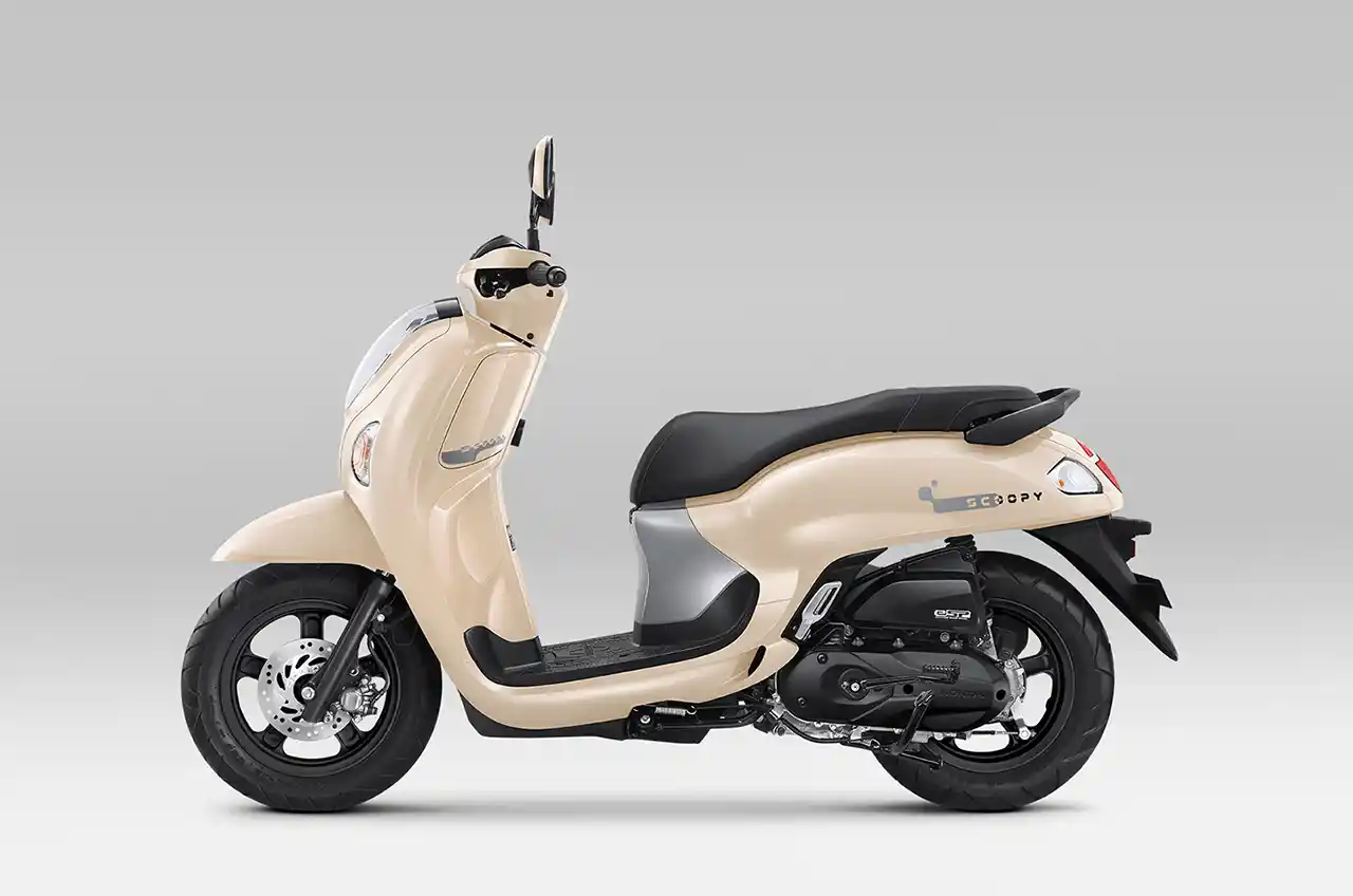 Siap Jadi Trendsetter Baru, Skutik Retro New Honda Scoopy Kini Makin Stylish