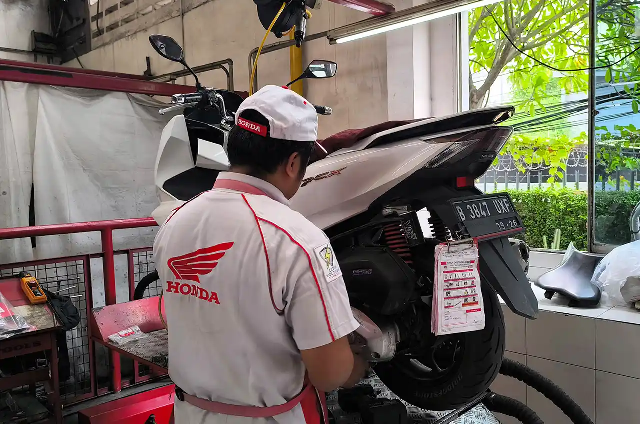 Tempuh Perjalanan Jauh Mudik, Jangan Abaikan Kondisi Motor: 5 Pengecekan Wajib Agar Tetap Prima
