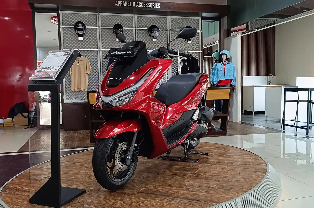 Spesial Promo Kartini, Miliki Motor Honda Impian Dengan Benefit Lebih Dan Voucher Oli Gratis