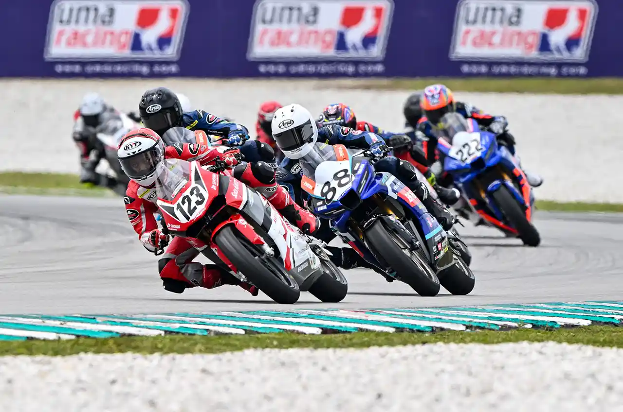 Astra Honda Tampil Menjanjikan Di ARRC Sepang