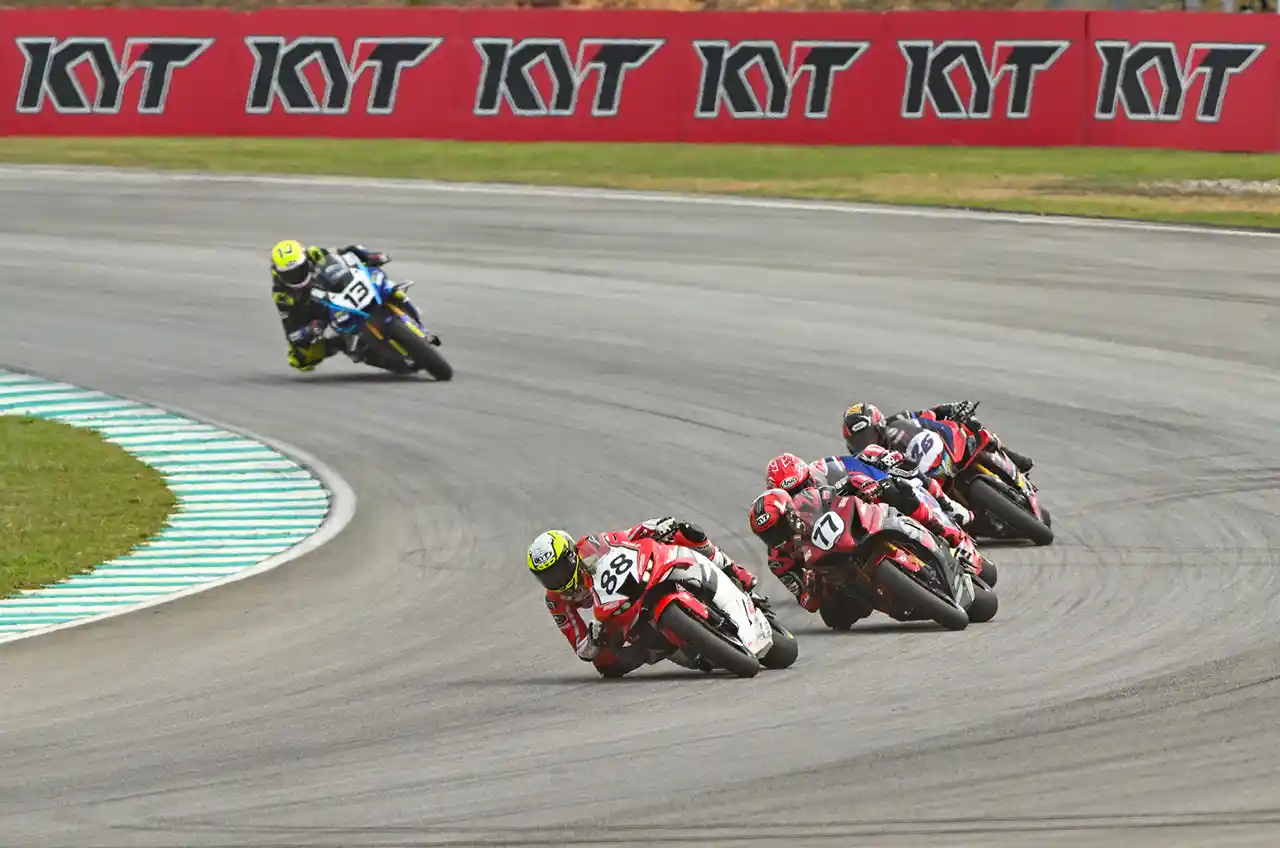 Astra Honda Membuka Musim Dengan Raihan Podium Di ARRC Sepang