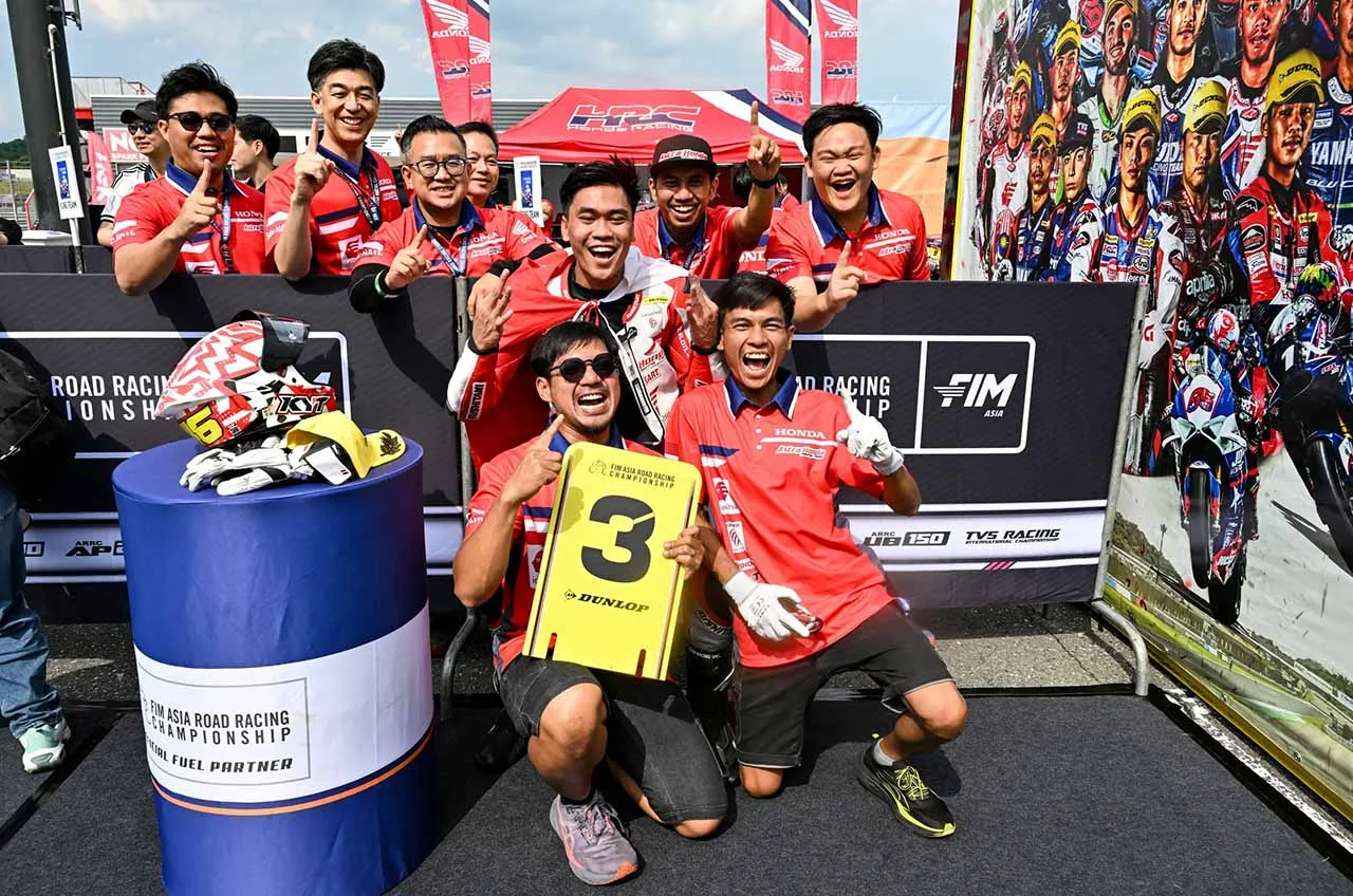 Melesat Di Race 1 Montegi, Irfan Dan Hejun Bawa Astra Honda Ke Podium