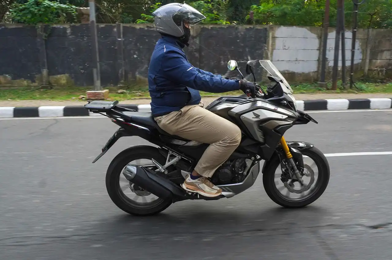 Posisi Berkendara Yang Tepat Jadi Kunci Aman Dan Nyaman Berkendara #Cari_Aman