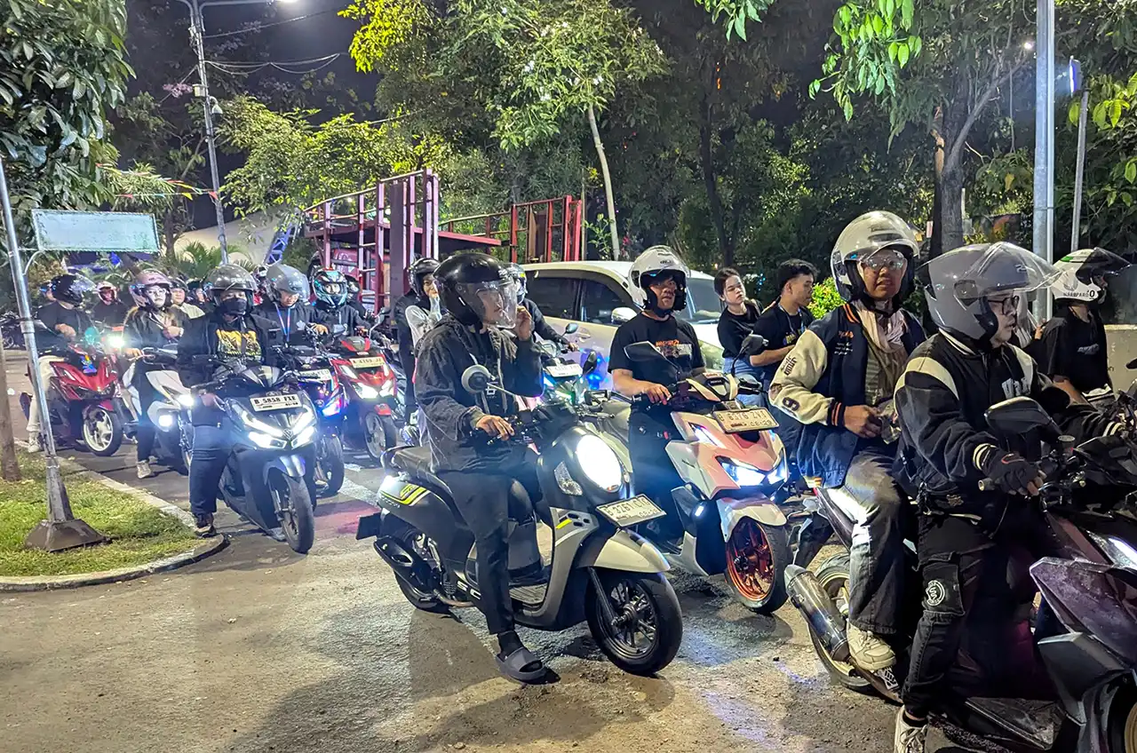 Night Ride Honda Vario Street Nation Satukan 150 Bikers, Vario Street 125 Jadi Sorotan