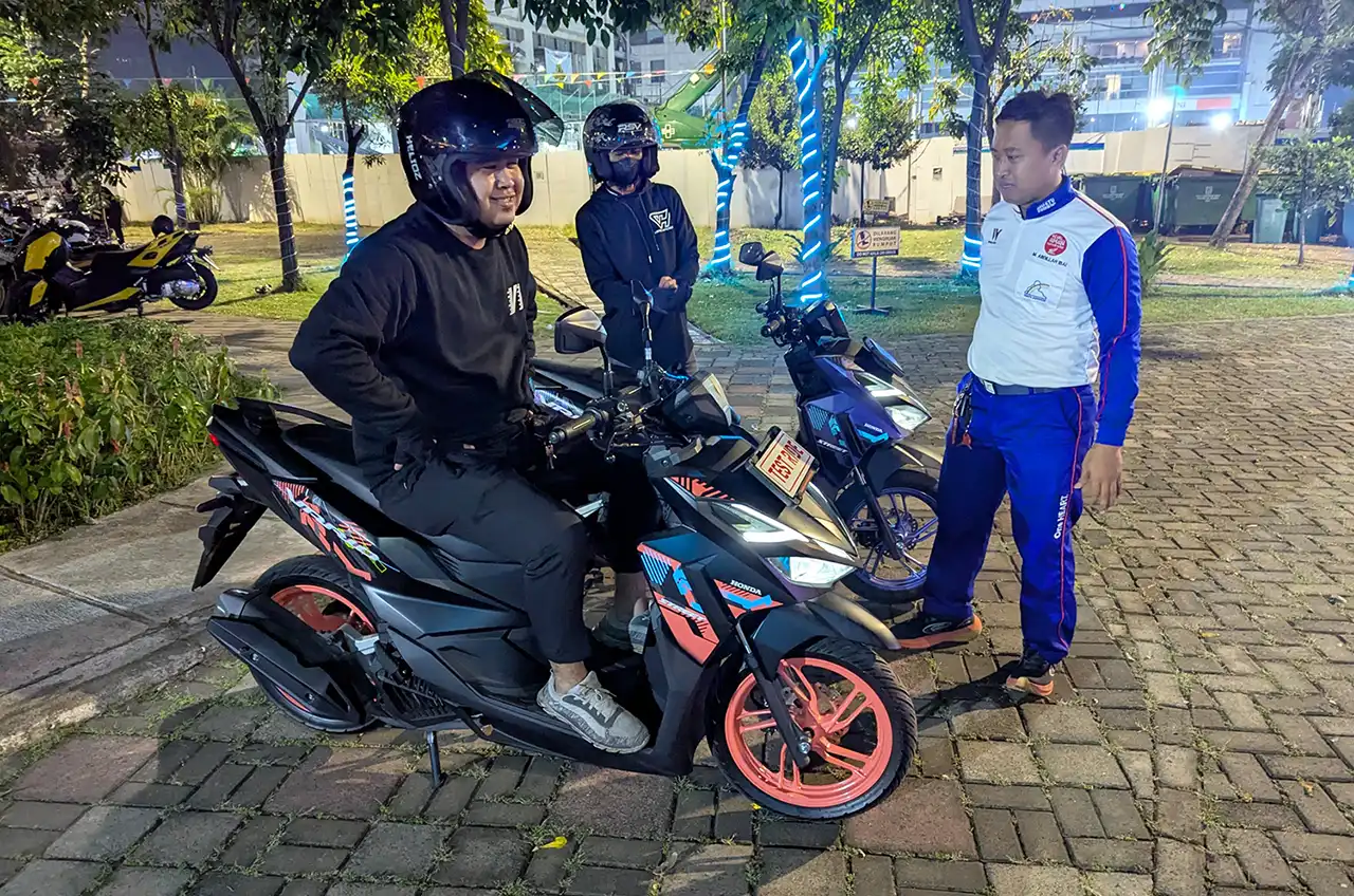 Night Ride Honda Vario Street Nation Satukan 150 Bikers, Vario Street 125 Jadi Sorotan