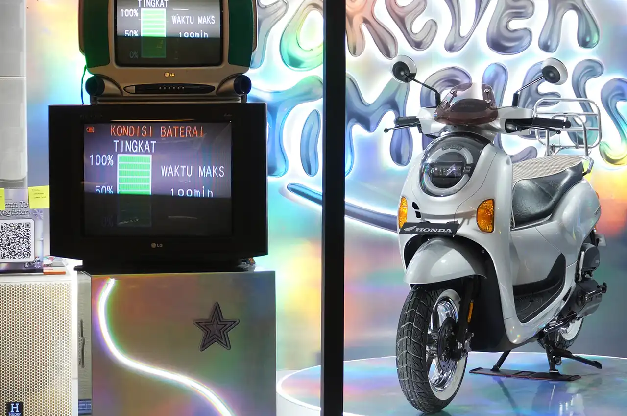 Honda Scoopy Modifikasi Jadi Magnet Di JSD 2026, Booth Honda Sedot Ratusan Pengunjung
