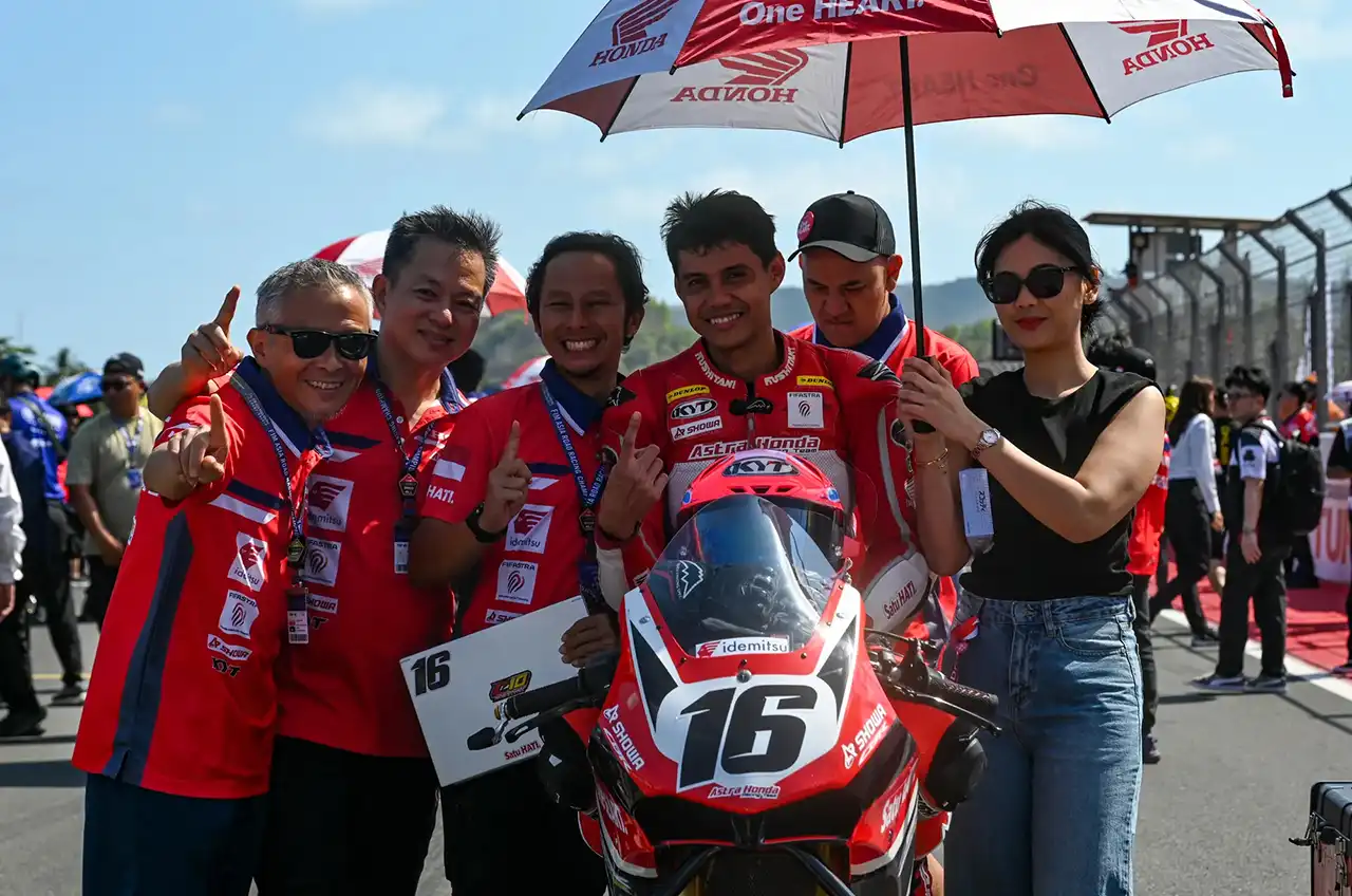 Astra Honda Raih Poin Penting Di Race 1 ARRC Mandalika
