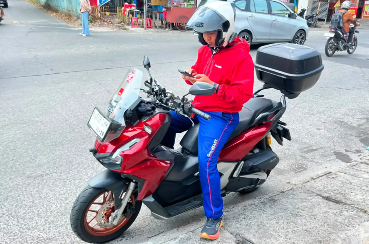 Gadget Bisa Nanti Dulu, Soal Keselamatan Harus Nomor Satu: #Cari_Aman Saat Berkendara