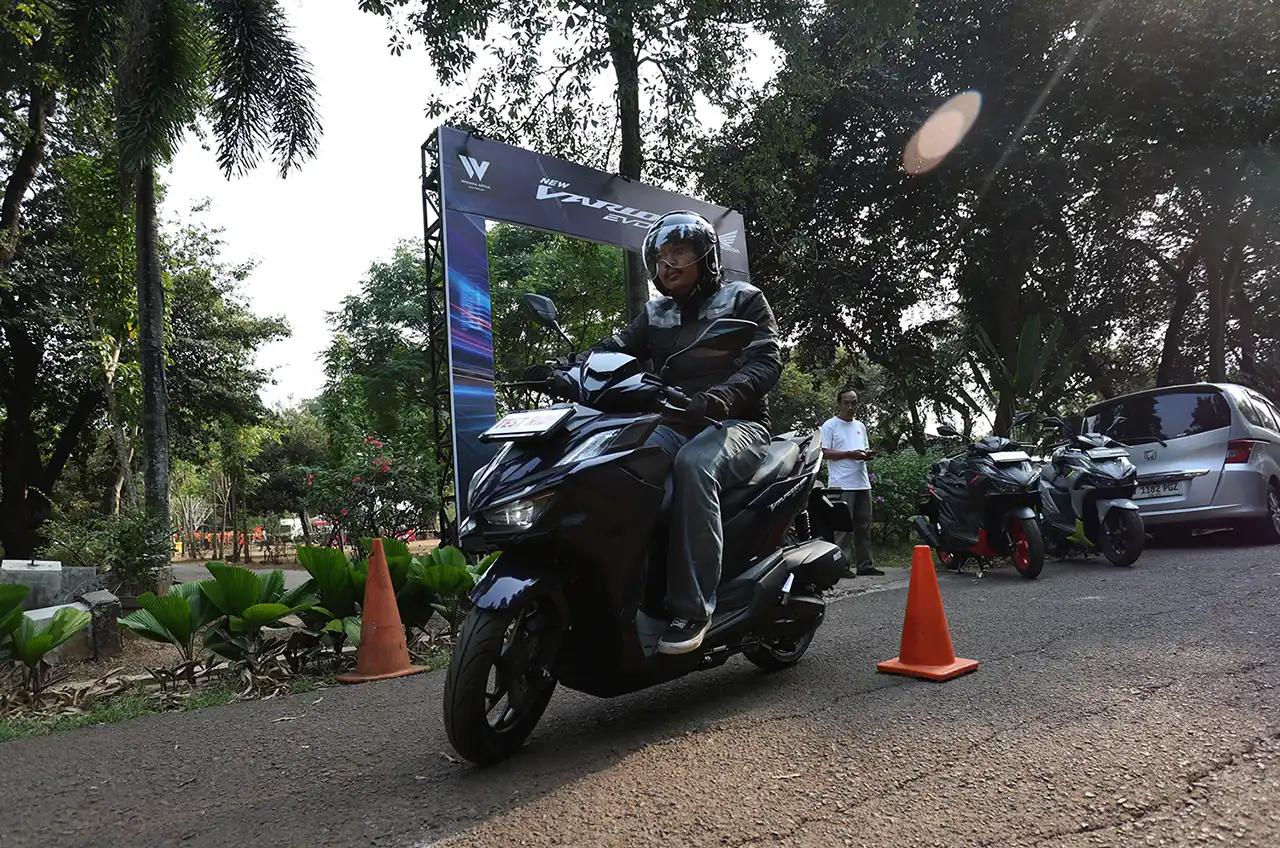 Honda Laki Code Satukan Member AHJ Dan AHMT Dalam Keseruan Bareng New Honda Vario EVO 160
