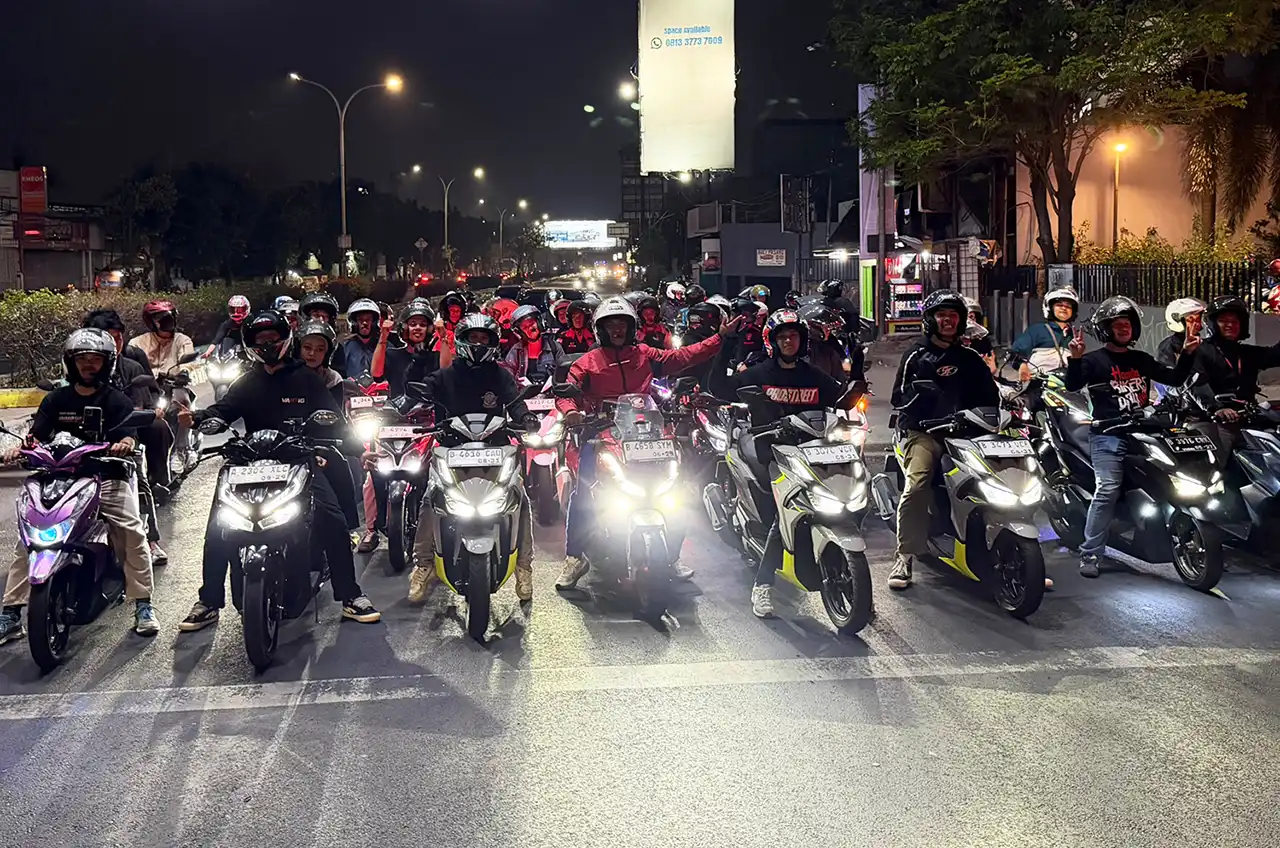Ratusan Anggota Komunitas Honda Vario Perkuat Silaturahmi & Budaya Berkendara Aman Lewat Night Ride