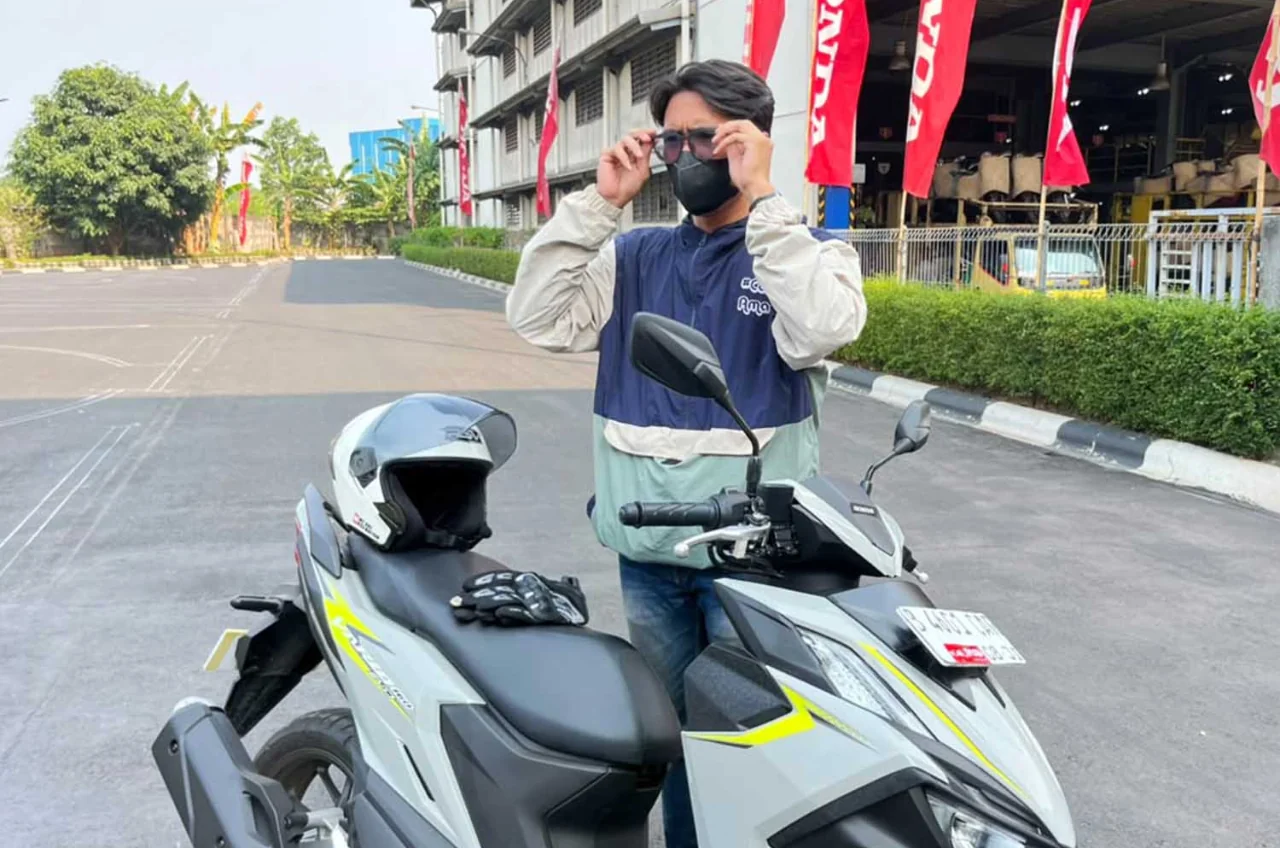 Motoran Bukan Hanya Pakai Helm! PT Wahana Makmur Sejati Ajak Pelajar Pahami 5 Kunci #Cari_Aman