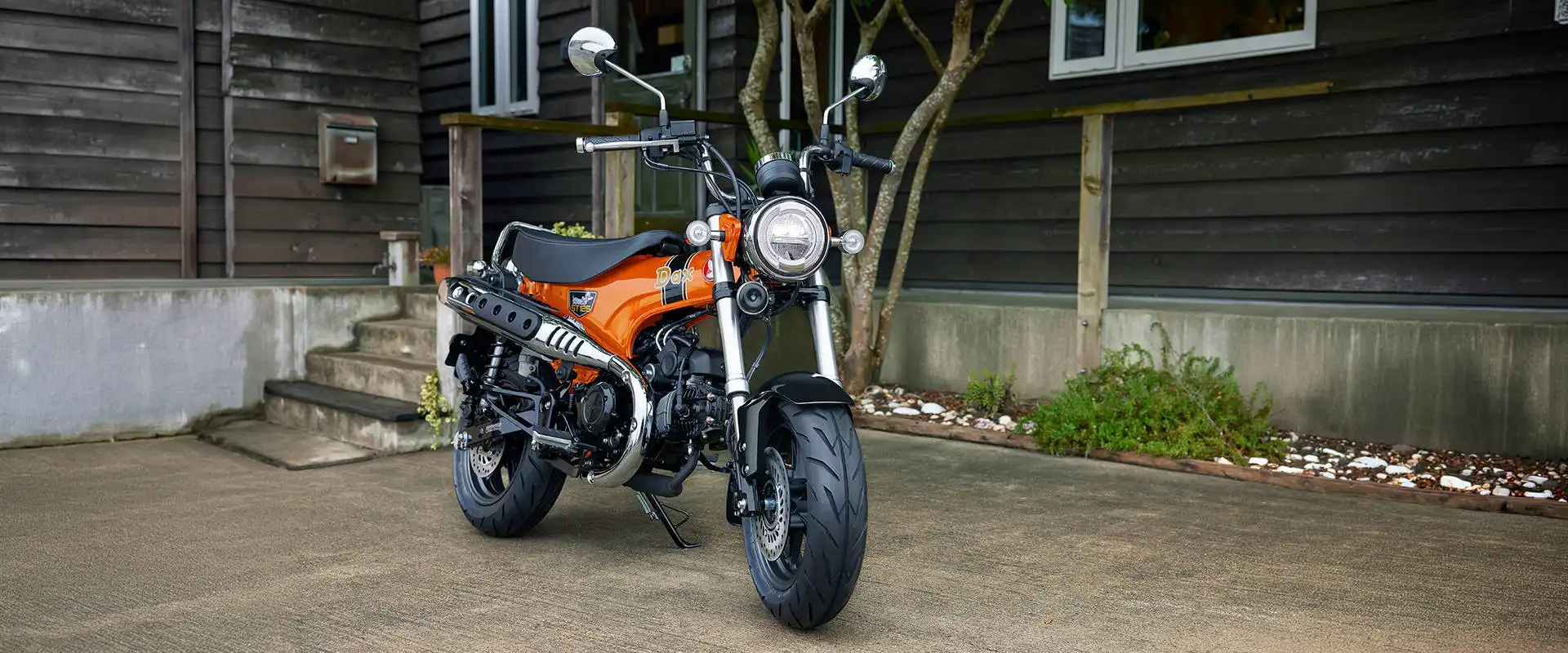 Honda ST125 Dax
